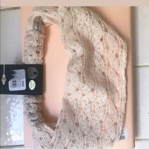 Off white lace headband